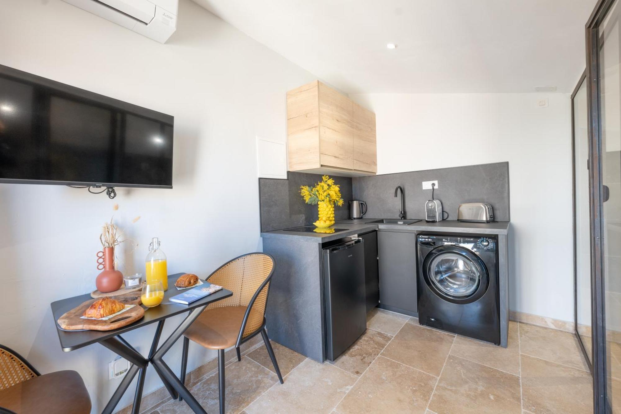 La Pablita, Vieil Antibes, Remparts Apartment Ngoại thất bức ảnh